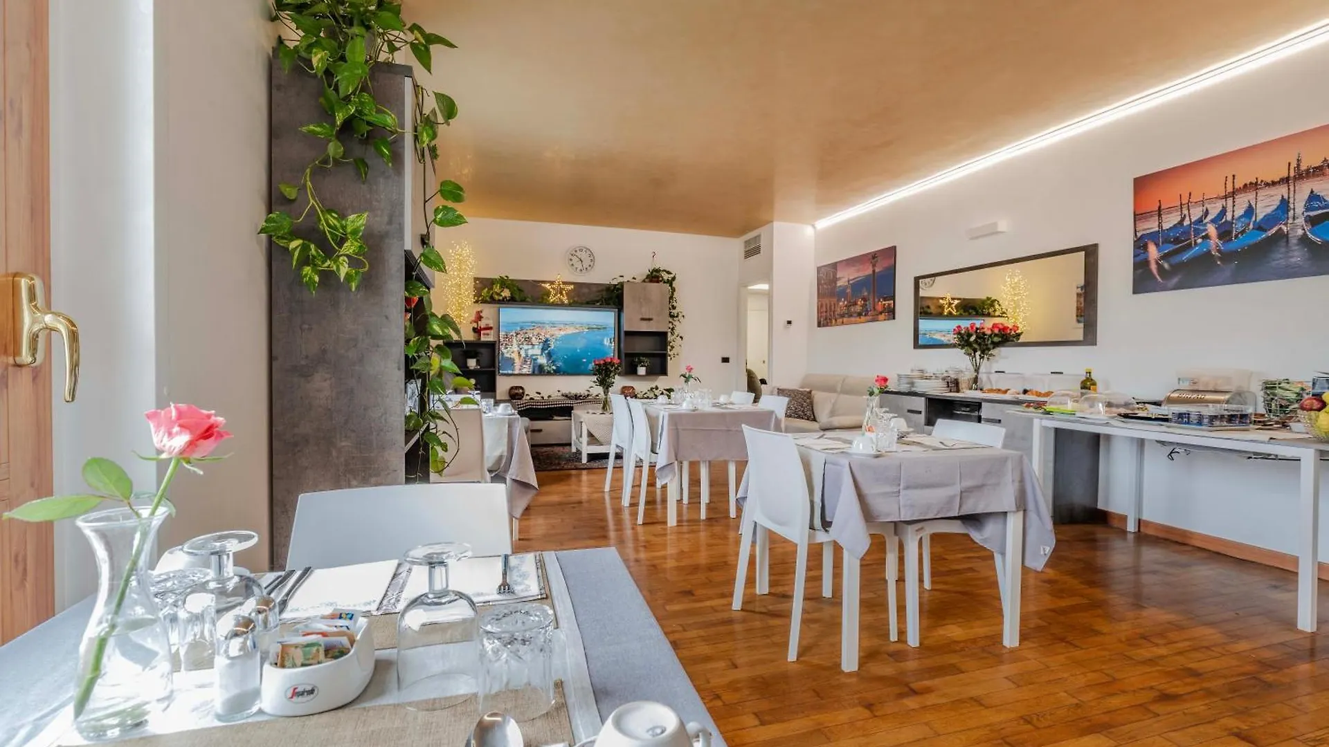 Bed & Breakfast Venice Friends Mestre Italy